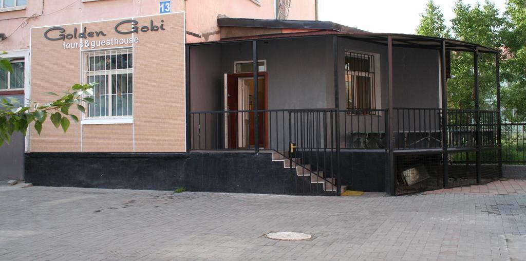 Golden Gobi Hostel & Tours Ulaanbaatar Exterior foto